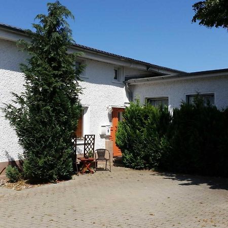 Ferienwohnungen Haus Mecklenburg Elmenhorst/Lichtenhagen ภายนอก รูปภาพ